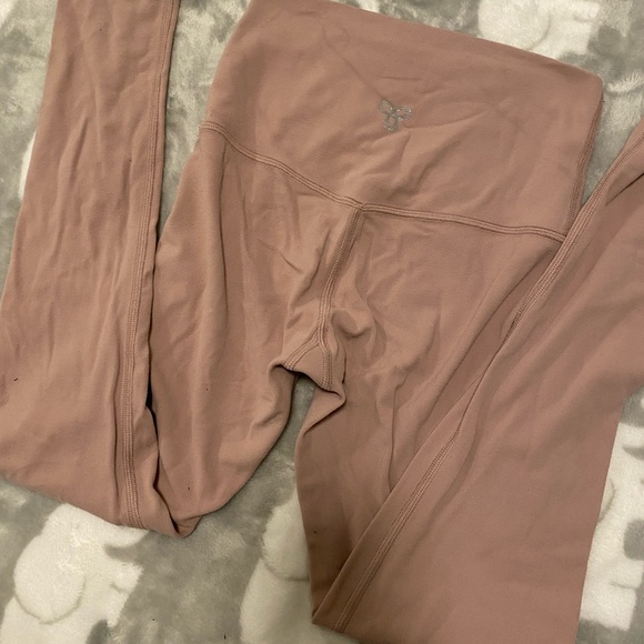 TNA High Rise Leggings (in size XS) - Picture 2 of 3